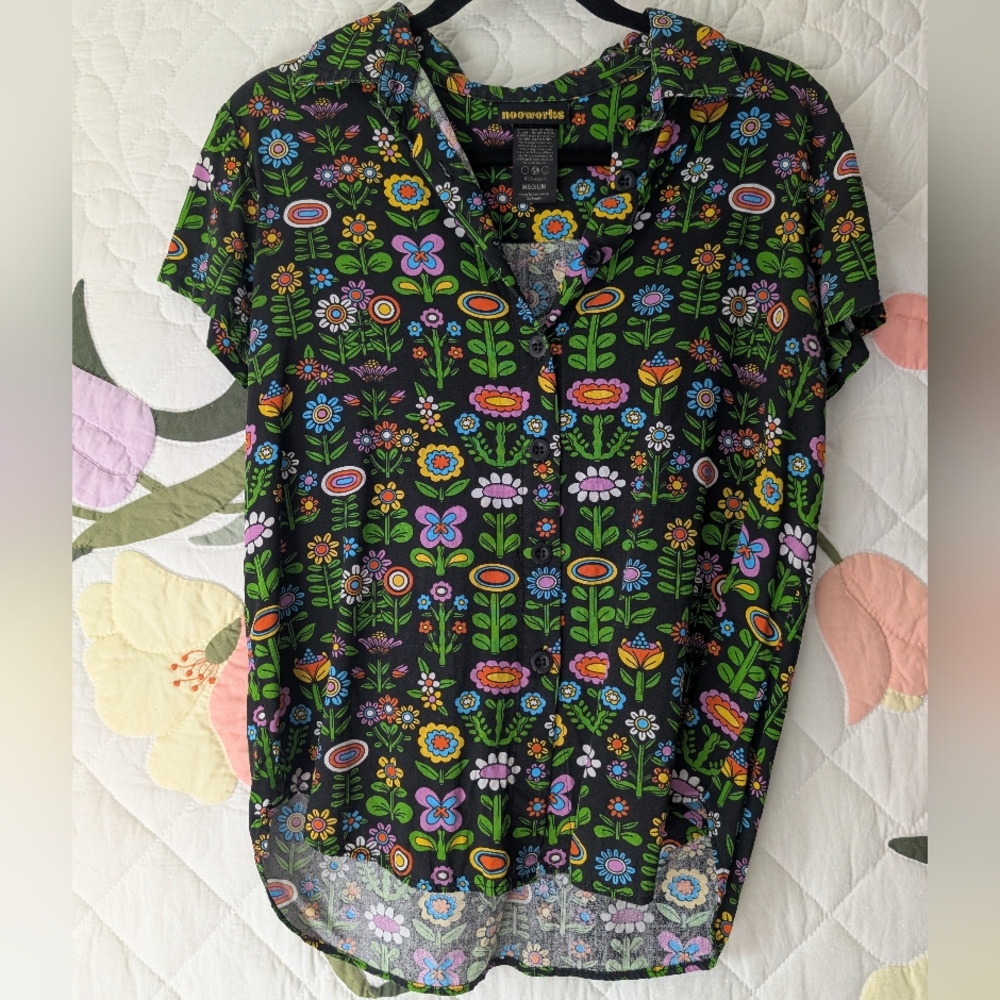 Nooworks Joyce Size Medium In Flower Power